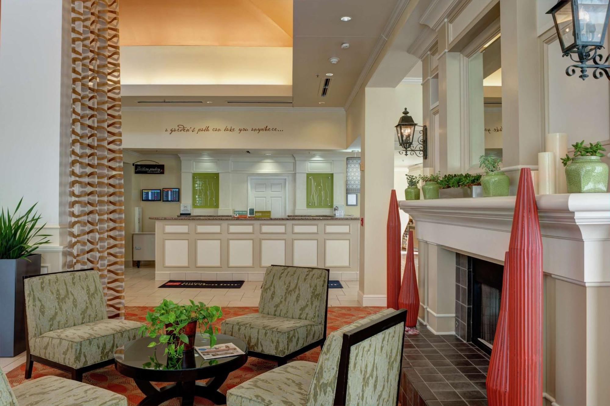 Hilton Garden Inn Tulsa Airport Екстер'єр фото