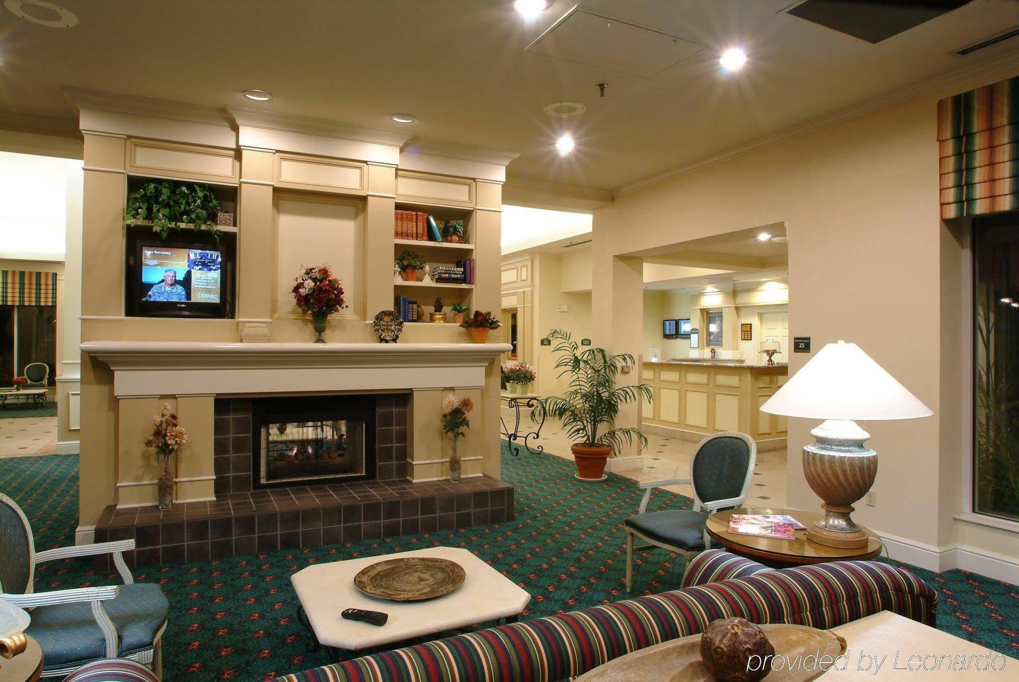 Hilton Garden Inn Tulsa Airport Екстер'єр фото